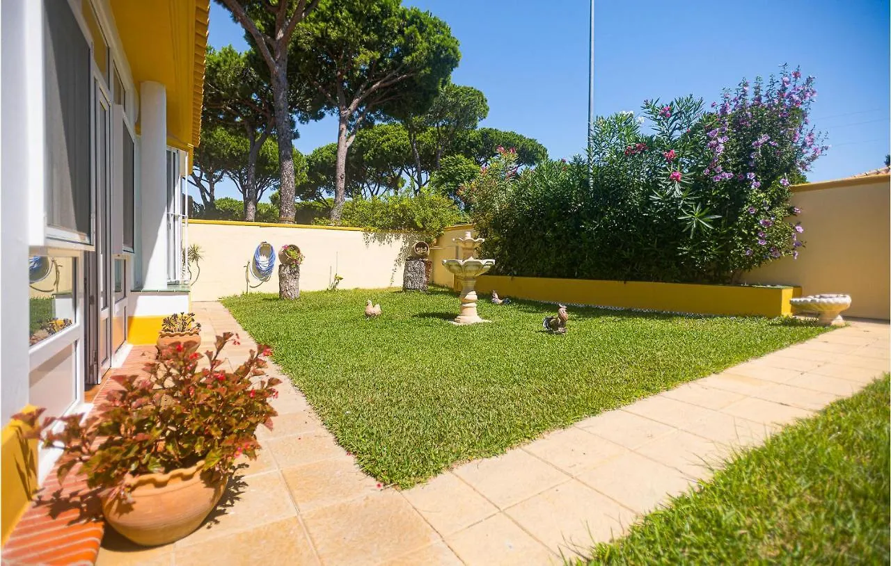 Gorgeous Home In Chiclana De La Fronter Cadiz Holiday home